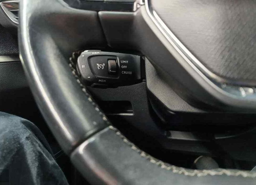 Zunanja slika - Peugeot 5008 - 1.2 PureTech 130 S&S Allure Avt.KAMERA.LED,USNJE - 15