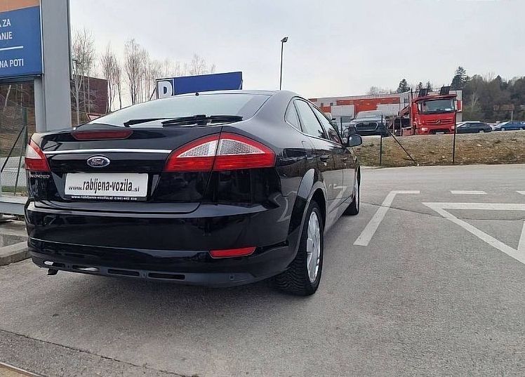 Zunanja slika - Ford Mondeo - 2.0 B 145 KM UREDIMO HITRI KREDIT CCA 10 MIN - 6