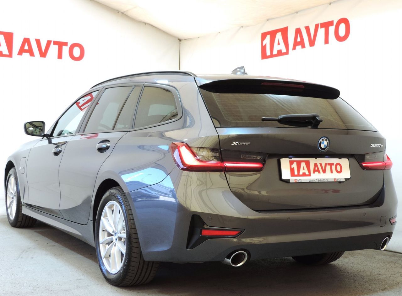 Zunanja slika - BMW Serija 3 - Touring: 320E xDrive  A T  LED-COCKPIT-KAMERA... - 7