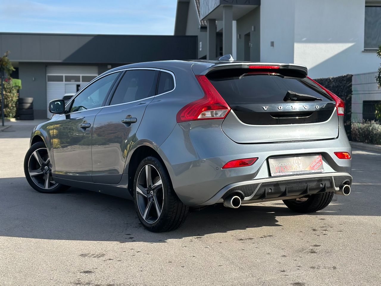 Zunanja slika - Volvo V40 - V40 - 3