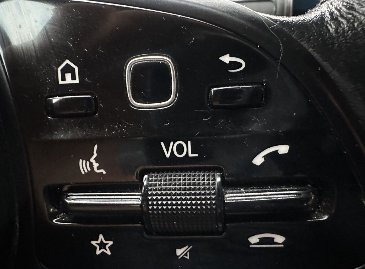 Zunanja slika - Mercedes-Benz GLB-Razred - GLB 200 d.KAMERA.USNJE.ACC.LED.NAVI.SAMO 137.000KM - 11