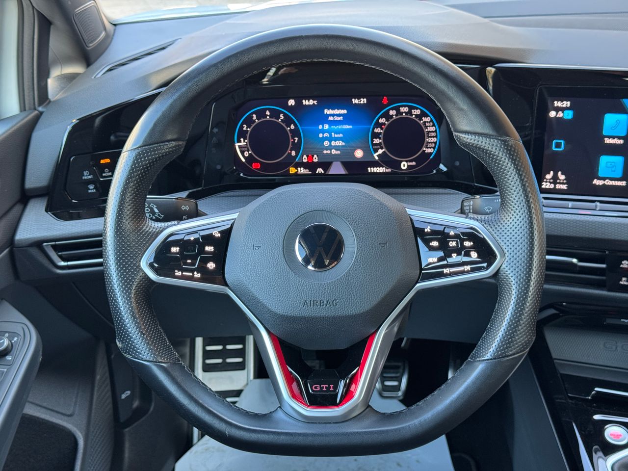 Notranja slika - VW Golf - VW - 10