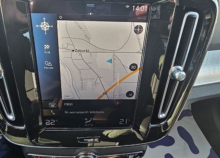 Zunanja slika - Volvo XC40 - B4P 4x4 AUT Momen-Pro|FULED|ALU|RADAR|NAViI|PDC| - 10