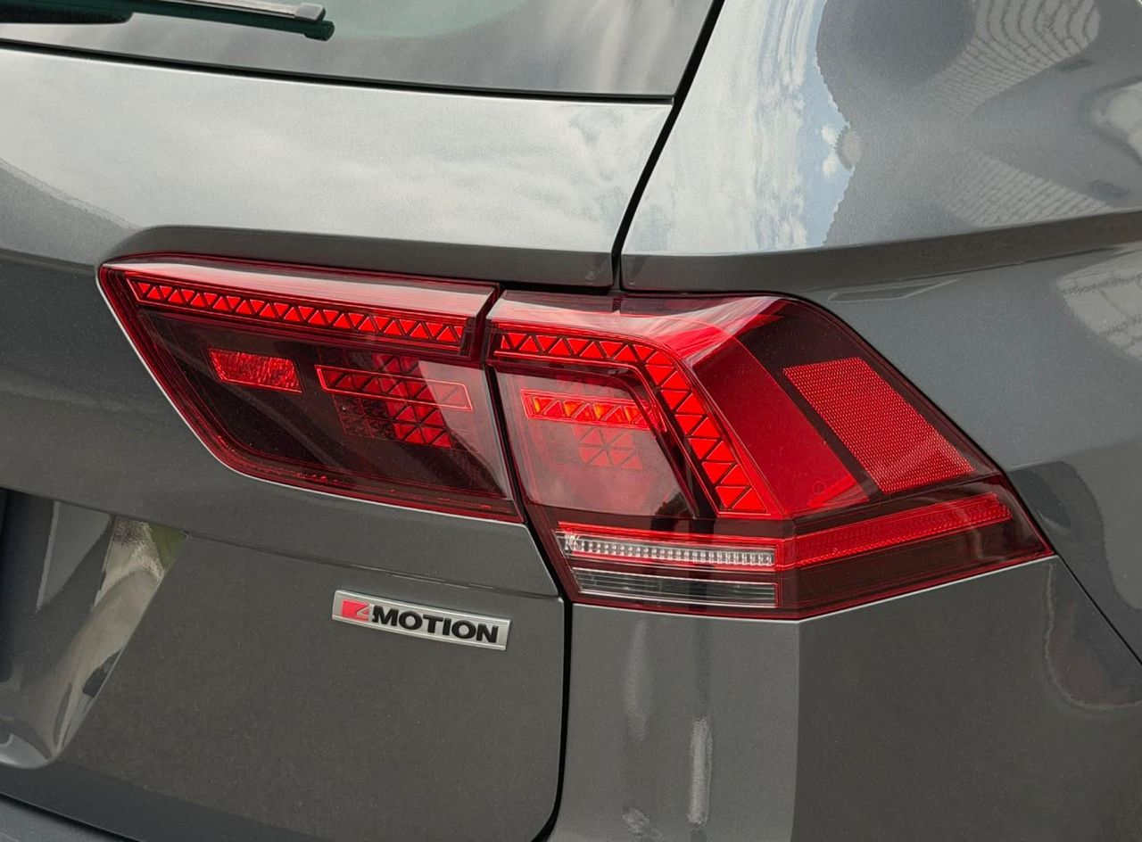 Zunanja slika - VW Tiguan - 2.0 TDI-4X4-DSG-R LINE-VIRTUAL-LIZING ZA TUJCE- - 10