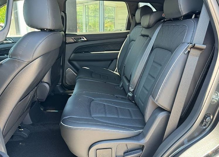 Zunanja slika - SsangYong Rexton - 2.2 XDI LIMITED+ 18 . 4x4 A T - 11