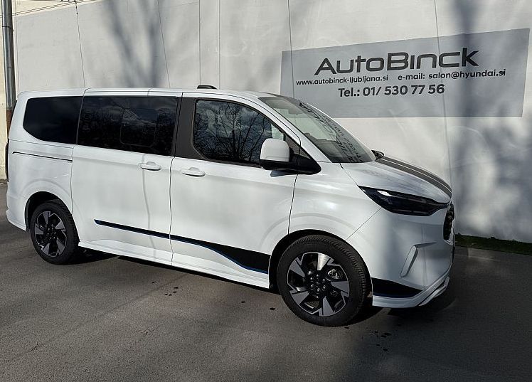 Zunanja slika - Ford Tourneo - Custom Sport 2.0 TDCi  170 kM  8st. Avtomatik - 10
