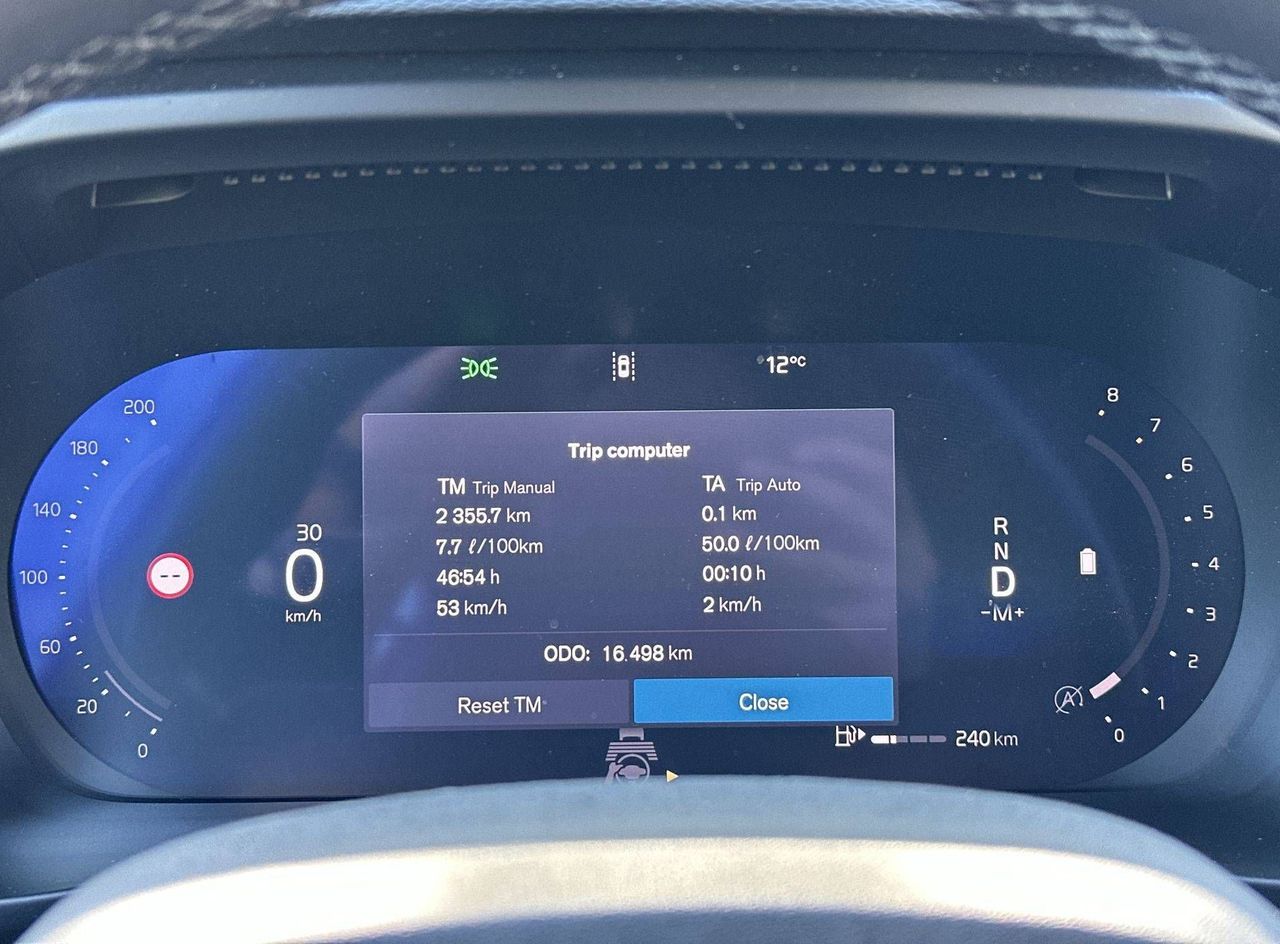 Zunanja slika - Volvo XC40 - B3P Plus Dark Avt. - 15