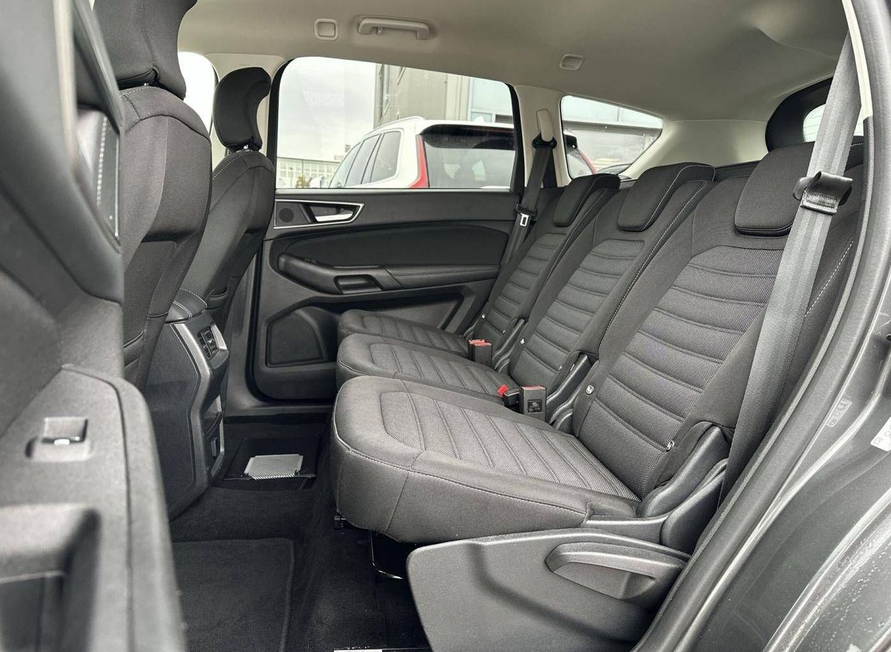 Zunanja slika - Ford S-MAX - 2.0 EcoBlue Titanium Auto ACC Kamera Gretje sed - 10