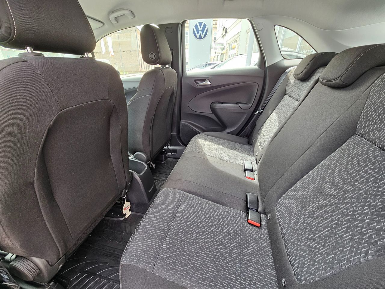 Zunanja slika - Opel Crossland X - 1.2 TURBO 81KW S S ENJOY - 10