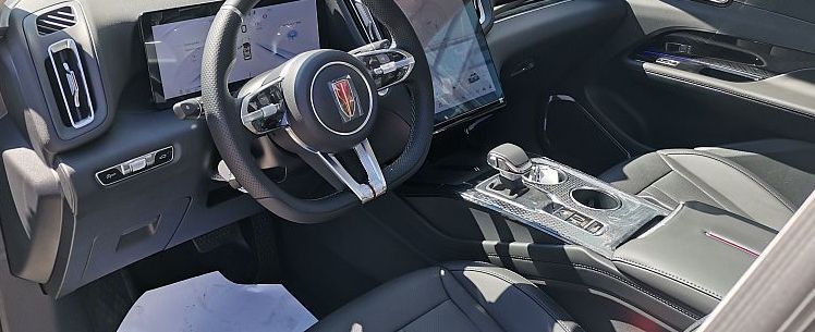 Zunanja slika - Hongqi HS3 - NA ZALOGI - DOBAVA TAKOJ - 9