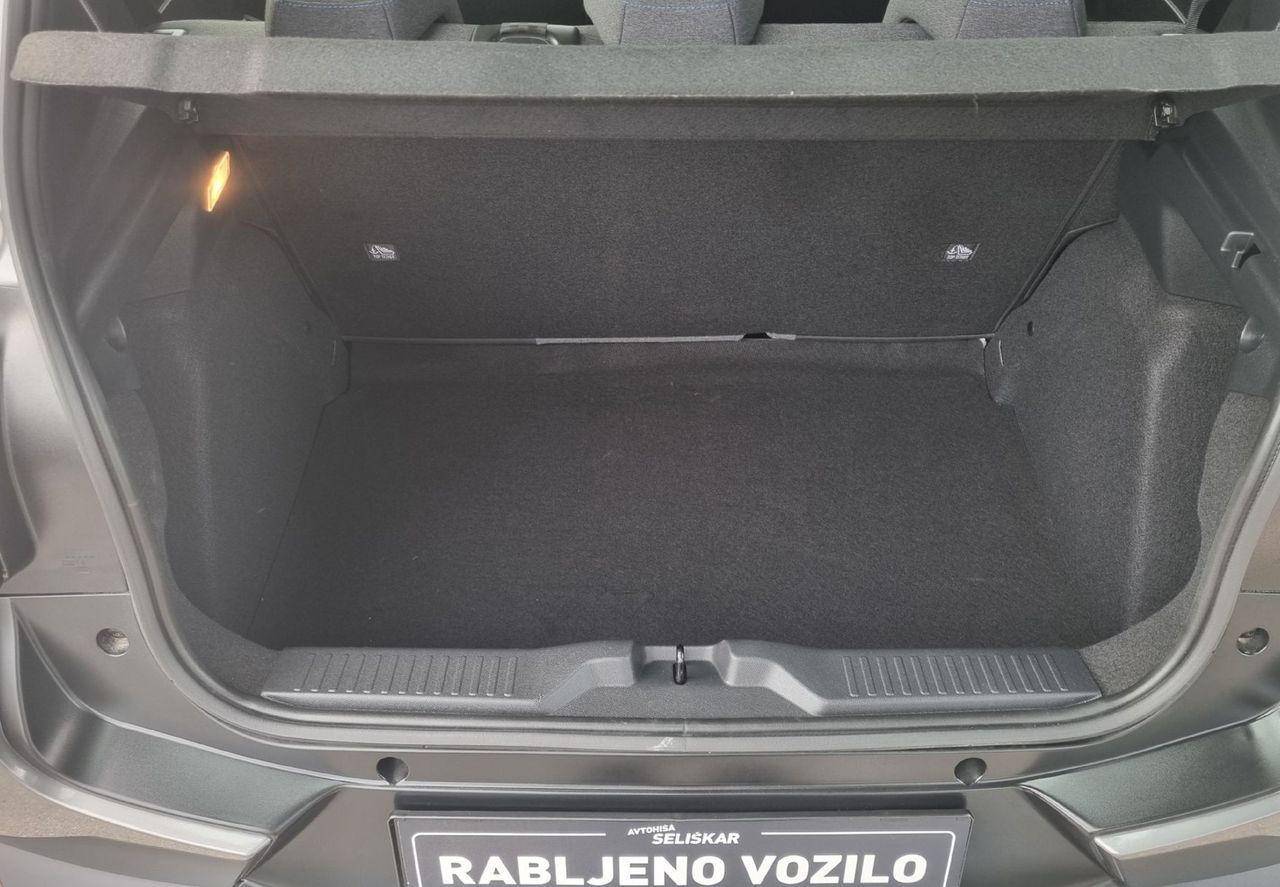 Zunanja slika - Citroën C3 - Ë- 113 KM 44 kWh You - SUBVENCIJA 3.000€ - KOT NOV - 19