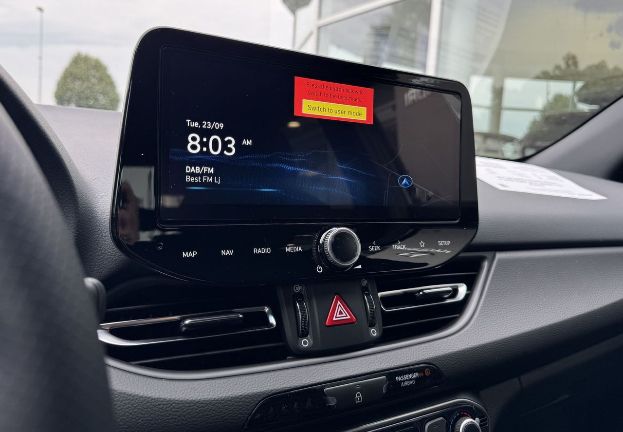 Zunanja slika - Hyundai i30 - 1.0 T-GDI 100 PREMIUM - 11