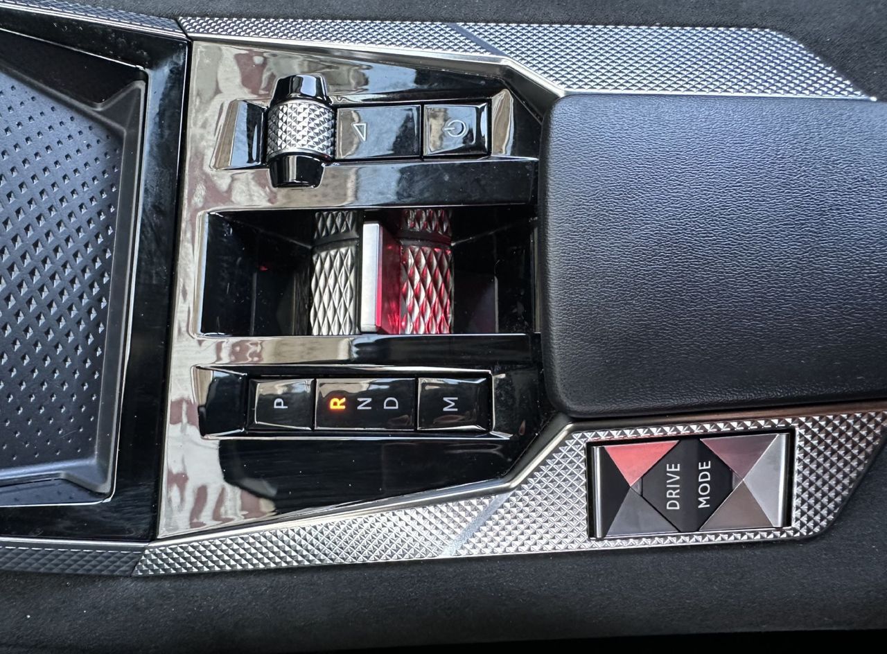 Zunanja slika - DS DS 4 - Performance Line Avt.KAMERA.NAVI.24 MES.JAMSTVO - 12