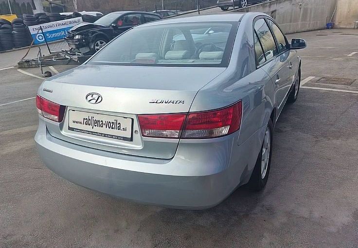 Zunanja slika - Hyundai Sonata - 2.0 CRDI VGT GLS STYLE... - 3