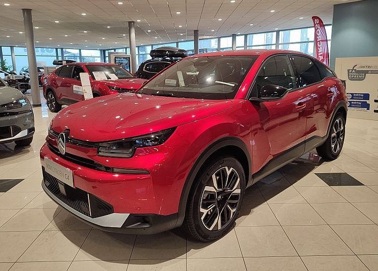 Zunanja slika - Citroën C4 - Max Hybrid145 eDCT6 - 2