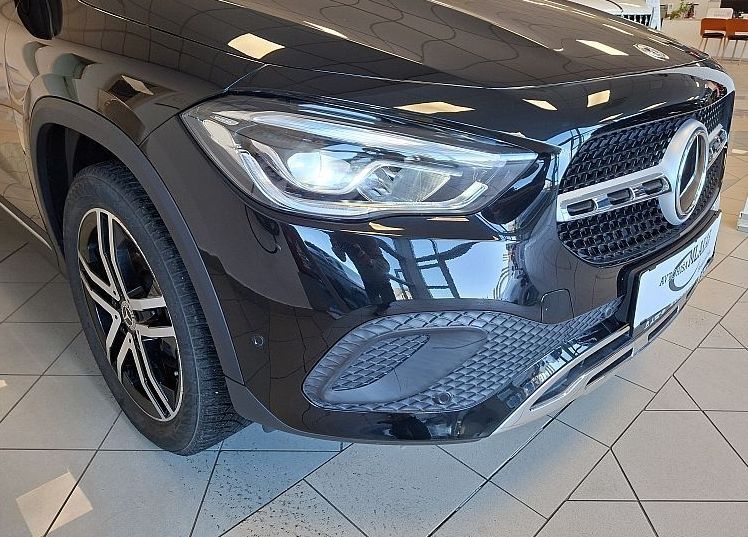 Zunanja slika - Mercedes-Benz GLA-Razred - GLA 180 d-LED-NAVI-KAMERA- LEANEASSIST- - 20