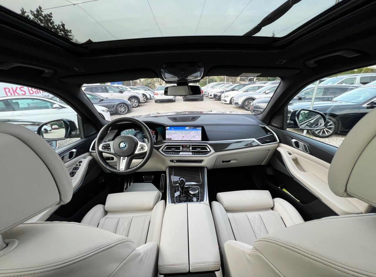 Zunanja slika - BMW X5 - serija : xDrive45e M SPORT LASER ACC PANO HEADuP ALU22 - 19