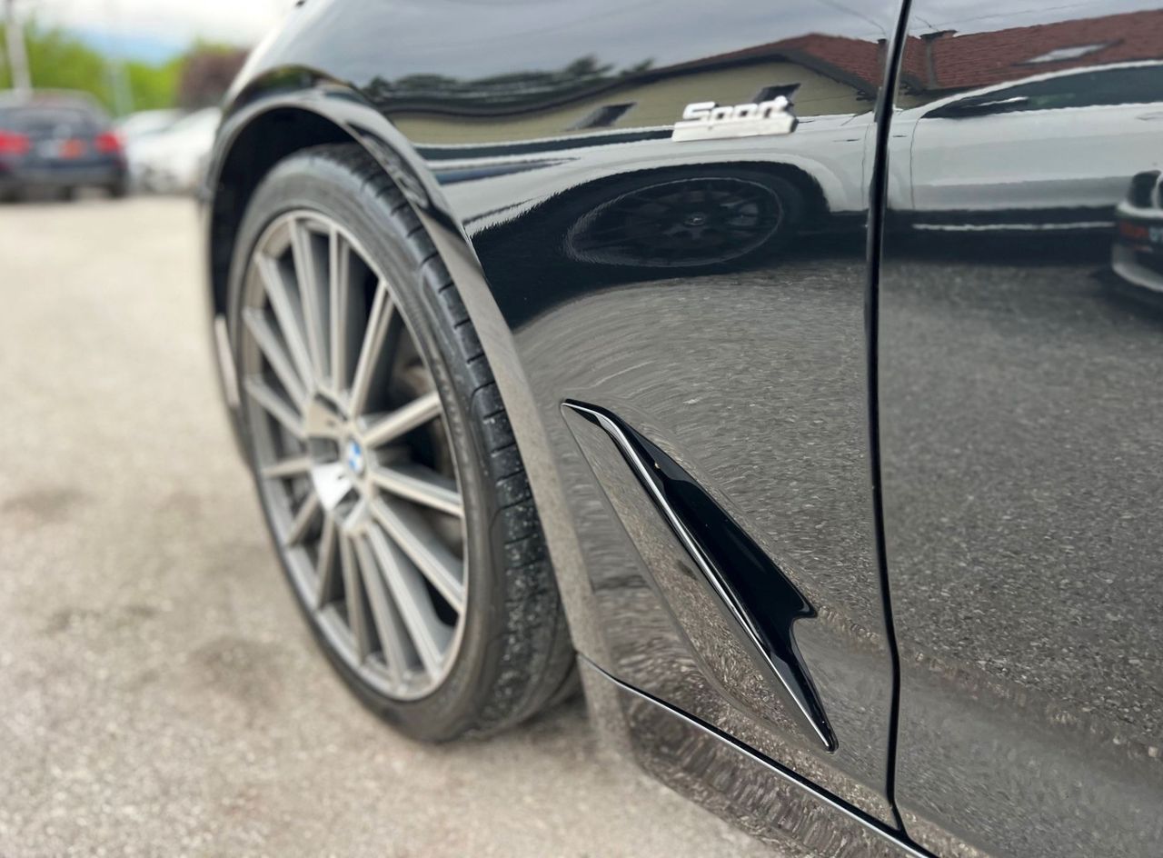 Zunanja slika - BMW Serija 5 - : 520d AUT. SPORTLiNE FULL LED HEADuP ŠIBEDAH ALU20 - 10