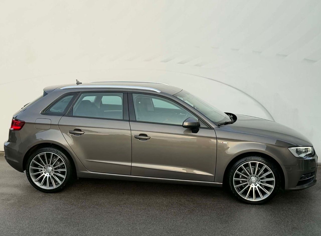Zunanja slika - Audi A3 - 1.6 TDI-S TRONIC-XENON+LED-LIZING ZA TUJCE-NAVI-.. - 4