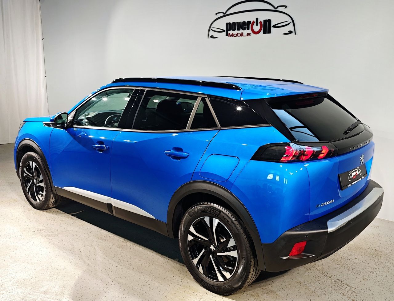 Zunanja slika - Peugeot 2008 - e- Allure - 5