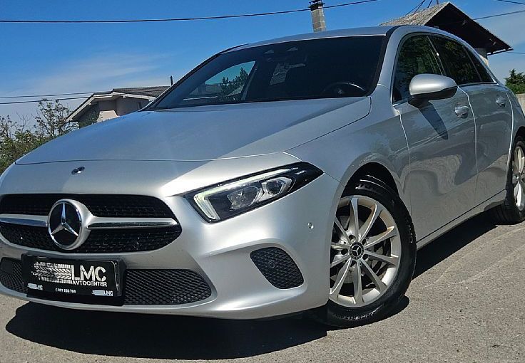 Zunanja slika - Mercedes-Benz A-Razred - 180 136ks °FULL-LED° °AUT+F-1°  °VIRTUAL° - 3