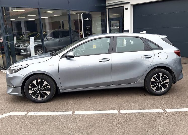 Zunanja slika - KIA Ceed - 1.0 T-GDi LX Champion+ ISG. M T 74 kW - 4