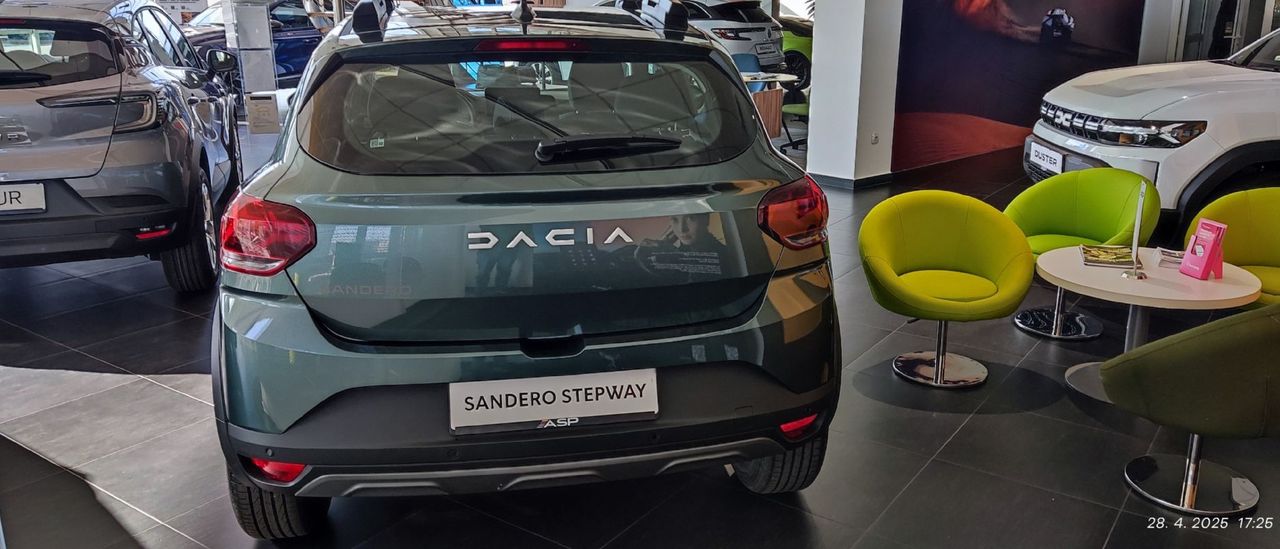 Zunanja slika - Dacia Sandero - 1.0 TCe 110 Stepway Expression - 4