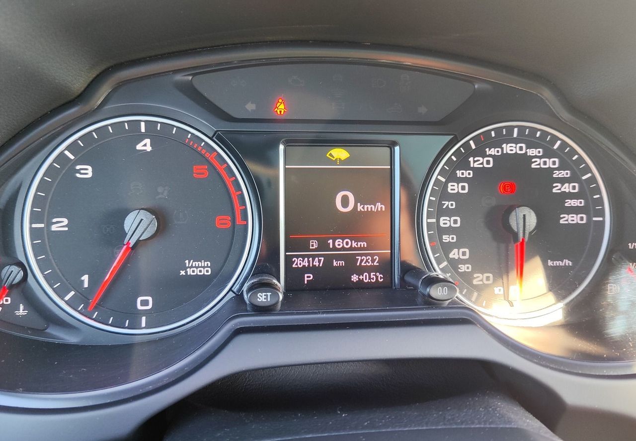 Zunanja slika - Audi Q5 - 3.0 TDI quattro S-line pdc - 16