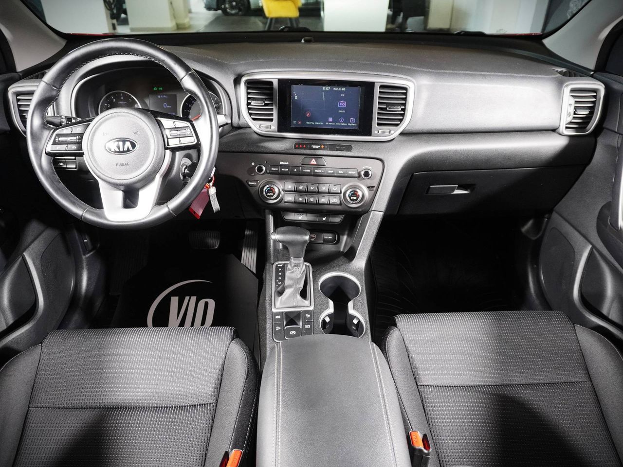 Zunanja slika - KIA Sportage - 1,6 T-GDI ISG DCT - 9
