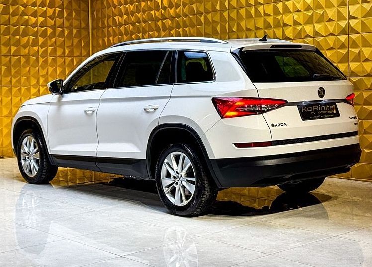Zunanja slika - Škoda Kodiaq - 2.0 TDI 4X4 AUT.GRETJE VOLANA-360 KAMERA - 7