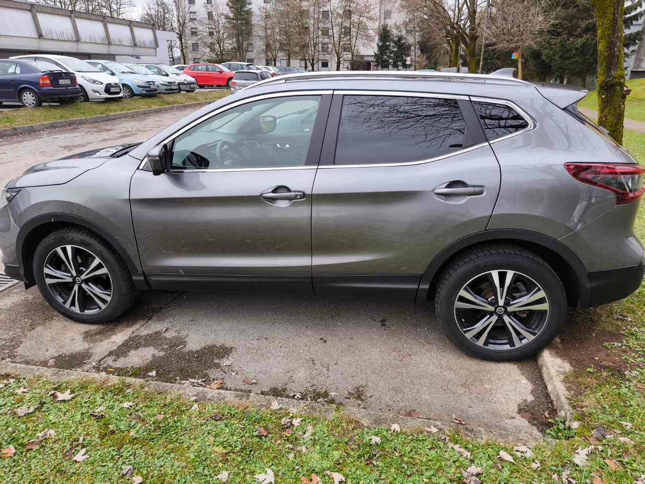 Zunanja slika - Nissan Qashqai - Nissan  1.3 DIG-T 160 N-CONNECTA - 3