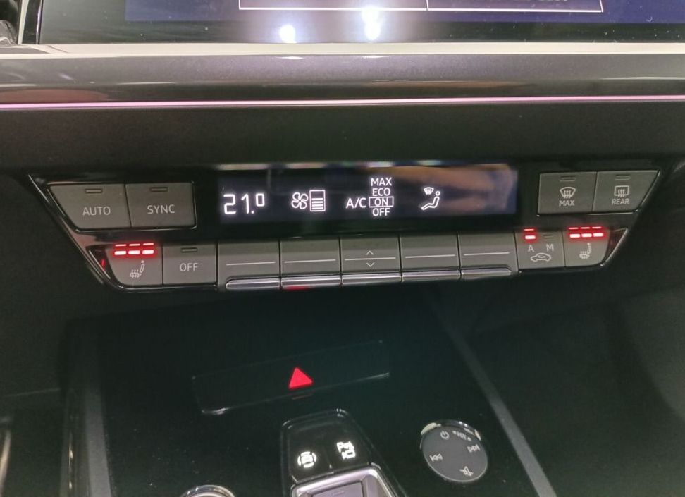 Zunanja slika - Audi Q4 - e-tron  E-TRON 40 82kWh.S line.LUKSENBURG.ACC.KAMER.LED - 18