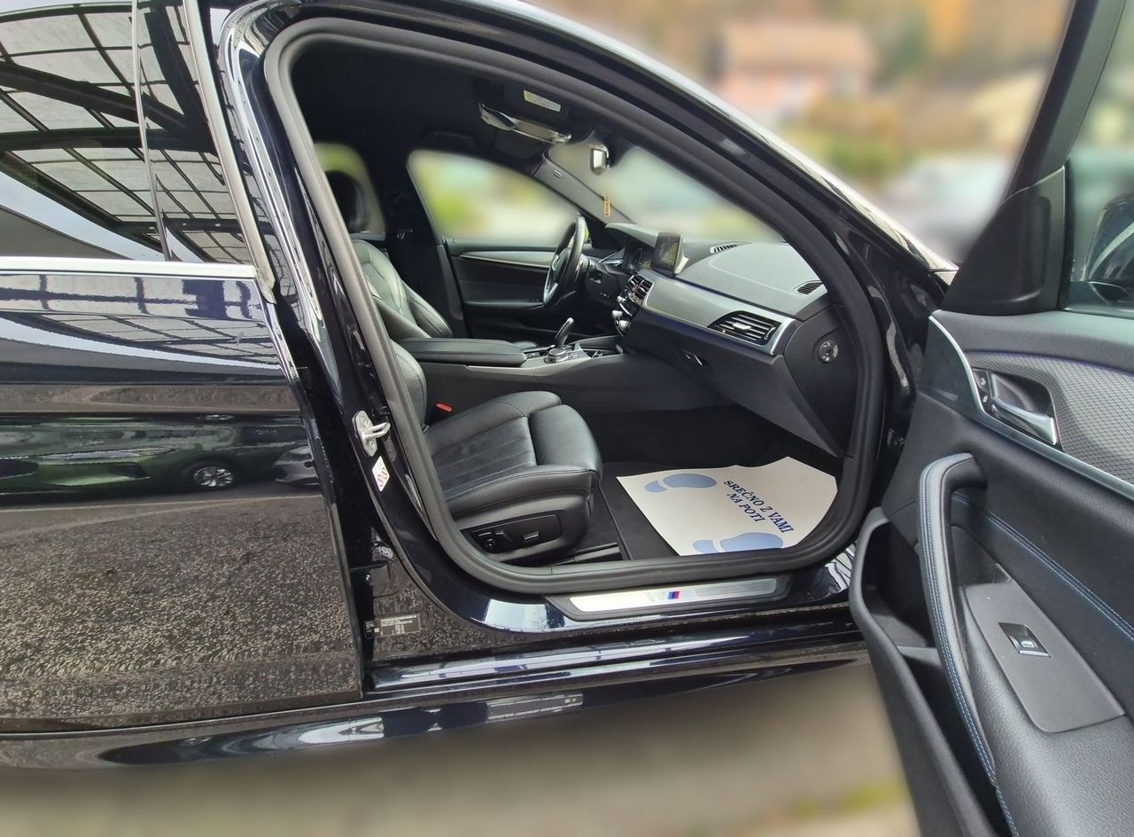 Zunanja slika - BMW Serija 5 - Touring: M-Optic 530d xDrive AUT-LED-RADAR-360KAM-VK-NAV - 19