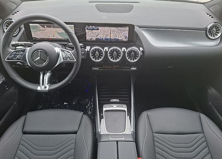 Zunanja slika - Mercedes-Benz B-Razred - 180 DCT ...TOP CENA... - 9