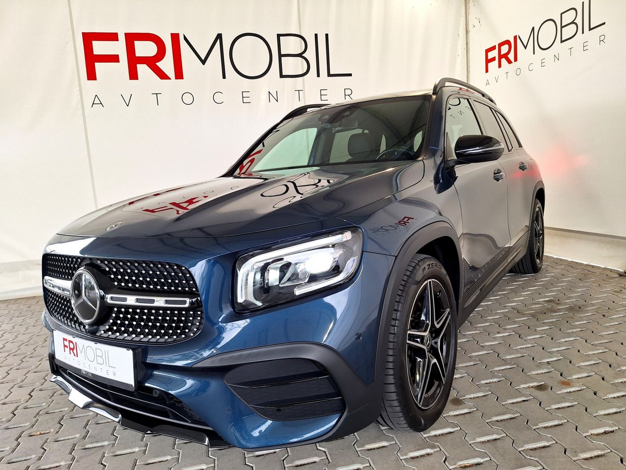 Zunanja slika - Mercedes-Benz GLB-Razred - GLB 220 d 4MATIC AMG•MULTIBEAM•MEMORY•PANORAMA•ACC - 1