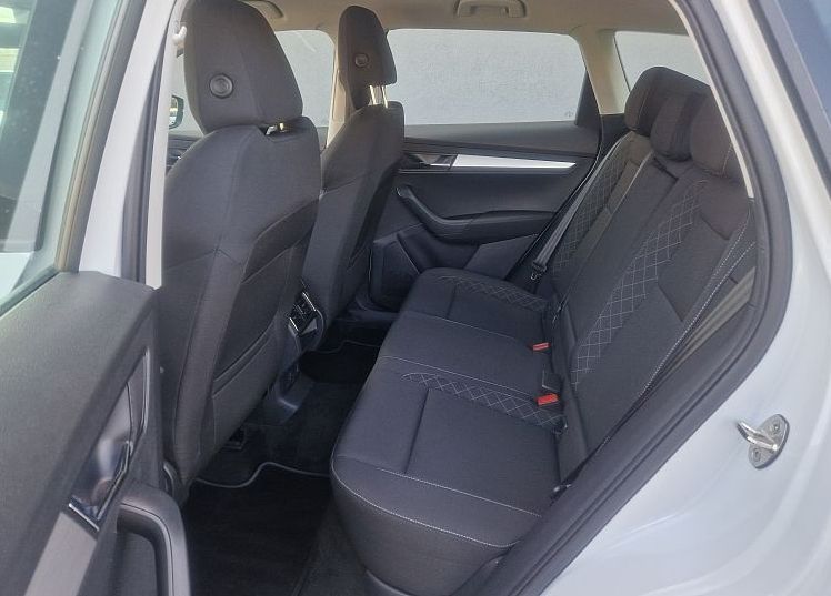 Zunanja slika - Škoda Karoq - 2.0 TDI 4X4 DSG-SLO-1.LASTNIK.... - 9
