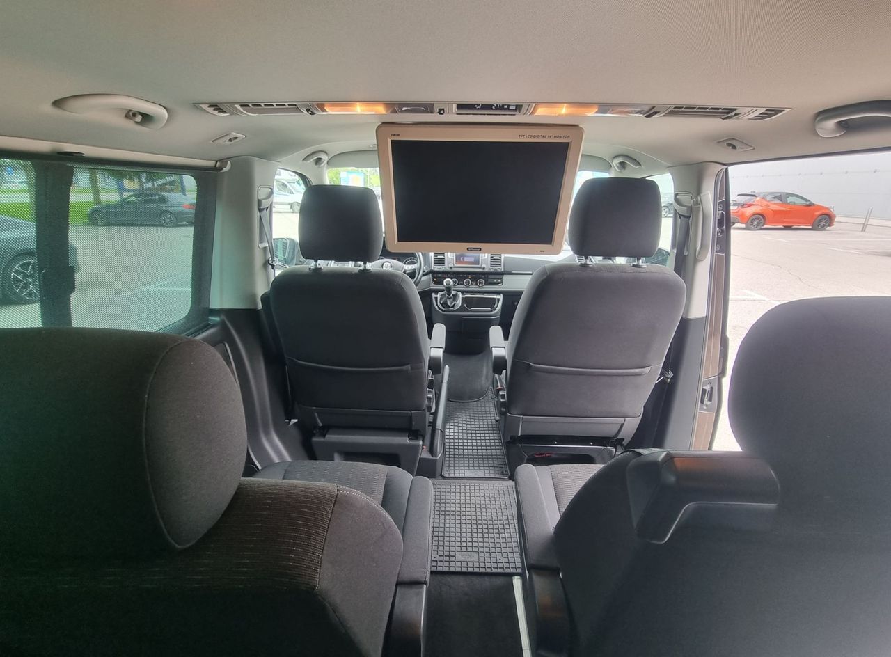 Zunanja slika - VW Multivan - T6 2.0TDI-PDC-TV-7Sedežev-SLOvozilo-Kljuka-Odlič - 14