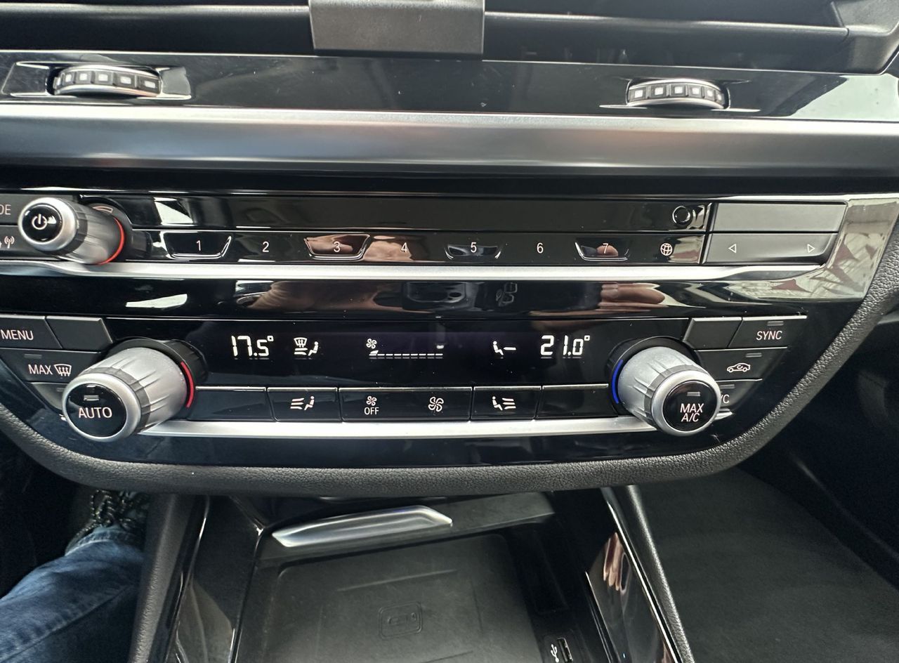 Zunanja slika - BMW X3 - serija : BMW serija   xDrive30e.USNJE.NAVI.LED.76.000 KM. - 14