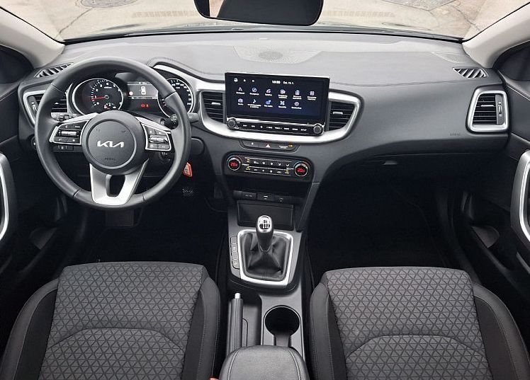 Zunanja slika - KIA Ceed - SW 1.5 T-GDi LX Champion+ ISG. M T 103 kW - 8