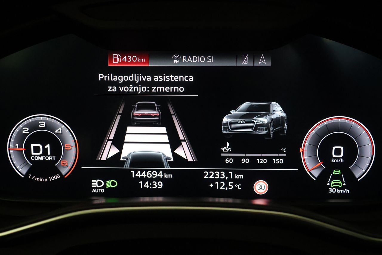 Zunanja slika - Audi A6 - AVANT 40TDI Quattro S-Tronic 3xS-Line - 11