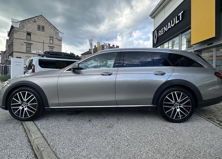 Zunanja slika - Mercedes-Benz E-Razred - E 220 d 4MATIC All-Terrain - 3