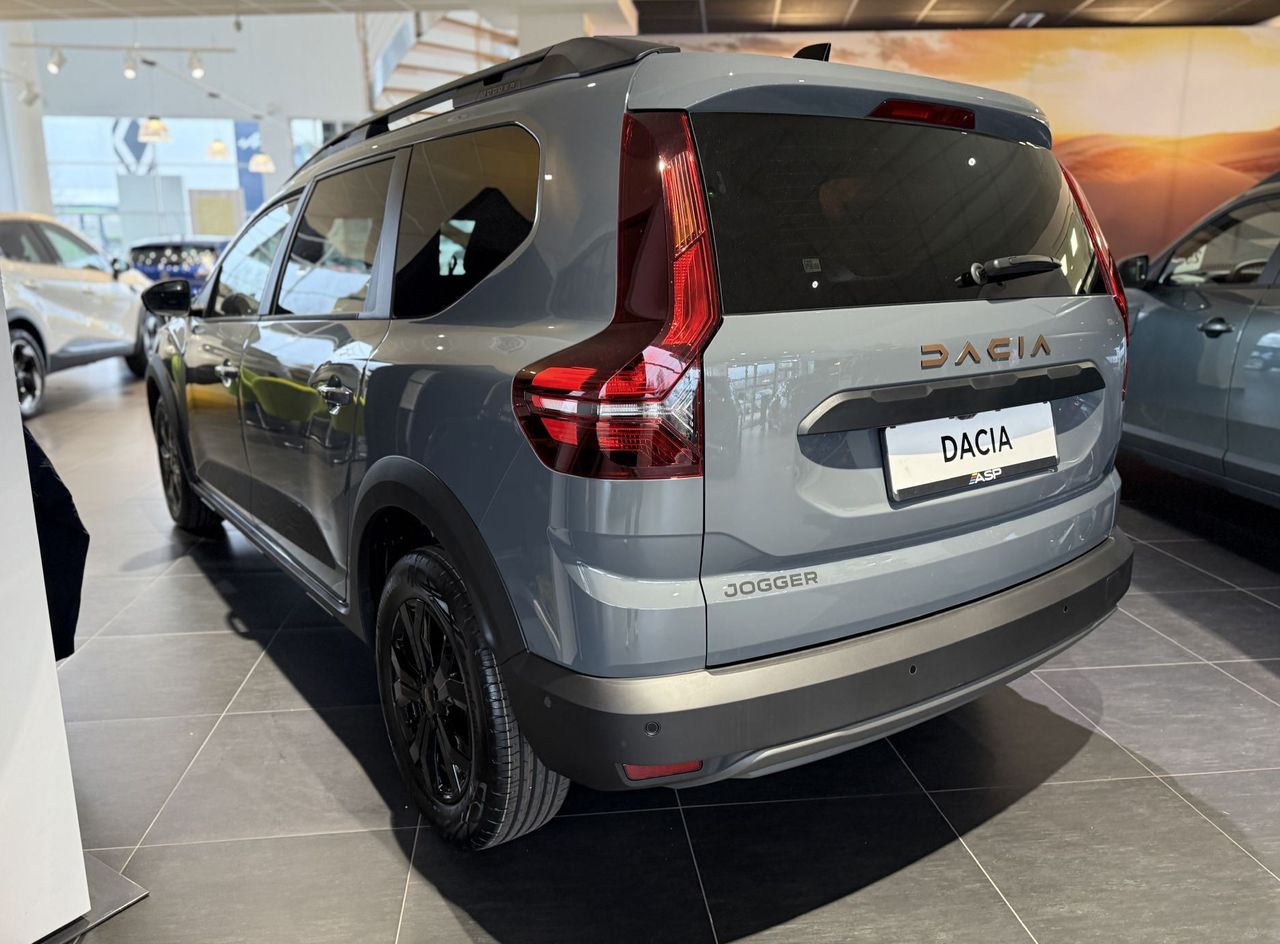 Zunanja slika - Dacia Jogger - 1.0 TCe 110 Extreme + zimske gume - 3
