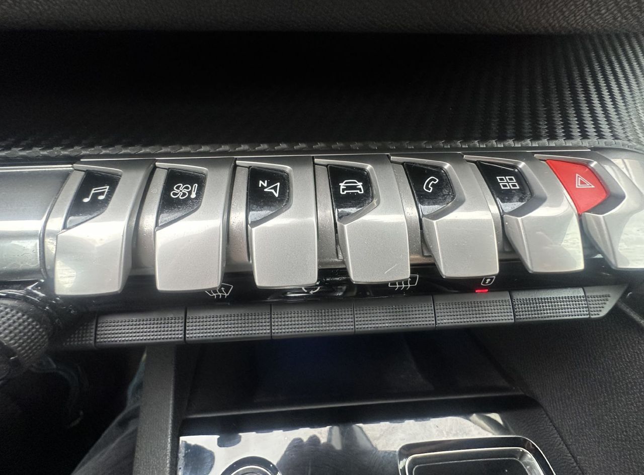 Zunanja slika - Peugeot 3008 - 1.5 BlueHDi 130 EAT8 Active.KAMERA.NAVI.ALU.2022 - 12