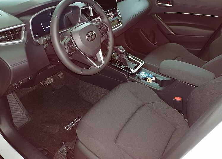 Zunanja slika - Toyota Corolla Cross - 2.0 Style hibrid  HEV  FWD - 4