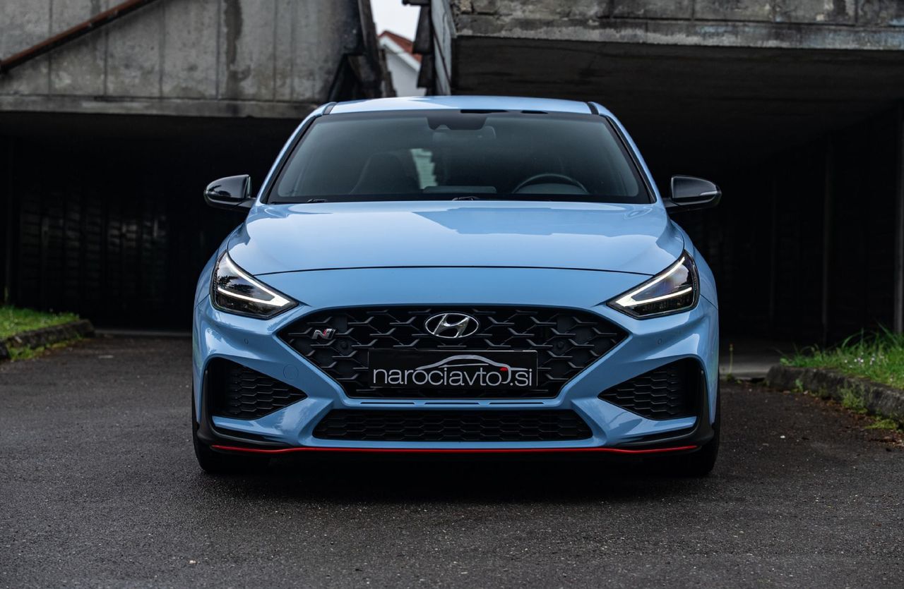 Zunanja slika - Hyundai i30 - N Performance - LED - Kamera - Avtomatik - Keyless - 1