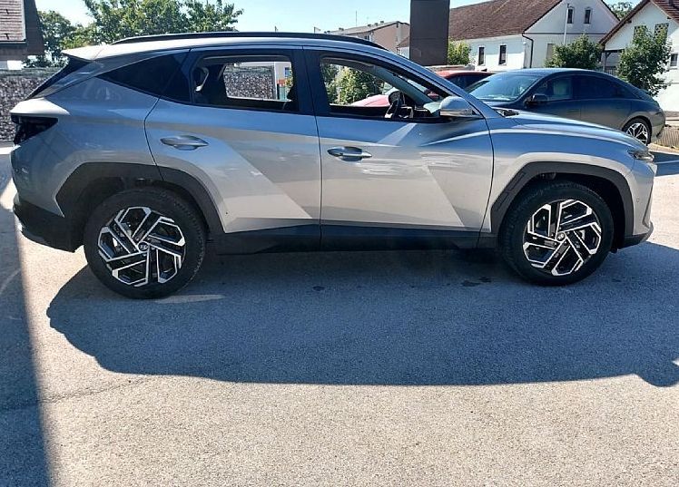 Zunanja slika - Hyundai Tucson - 1.6 T-GDI IMPRESSION AVTOMATIK - 8