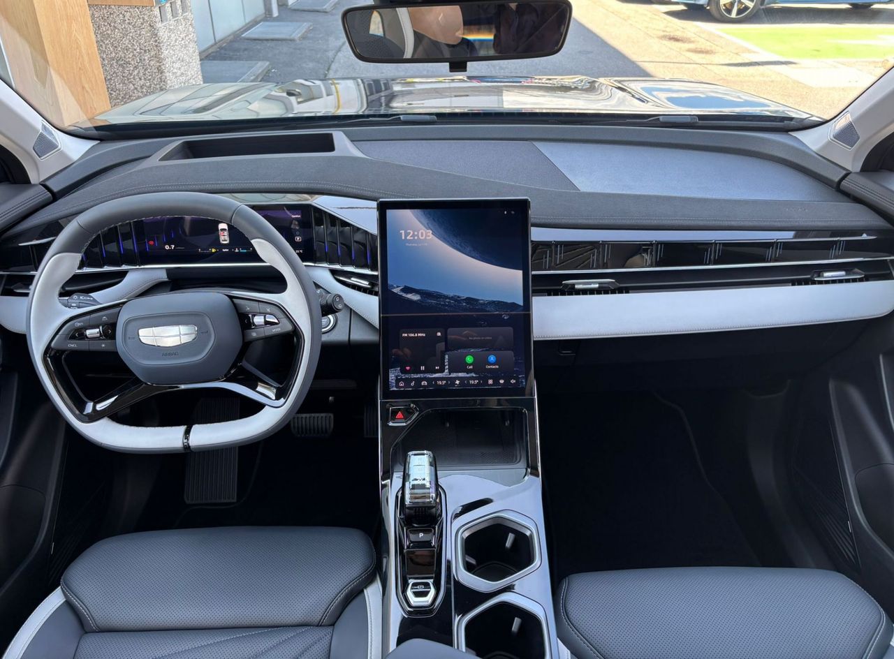 Zunanja slika - Geely StarRay - 2.0 8A T AWD GF + - 8