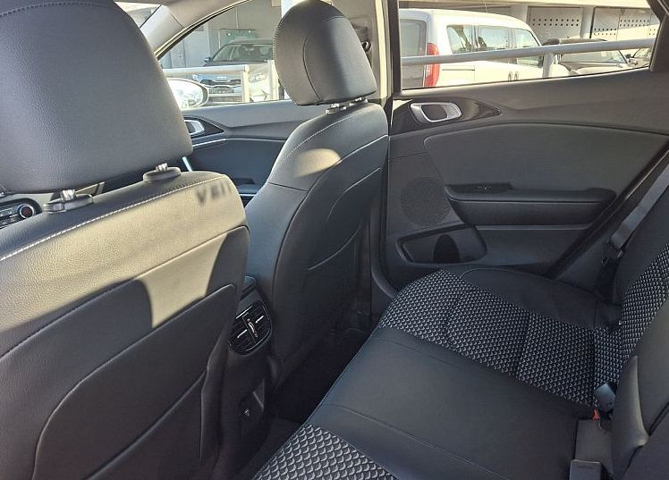 Zunanja slika - KIA XCeed - 1.6 T-GDi 7DCT EX STREAM ISG - 9