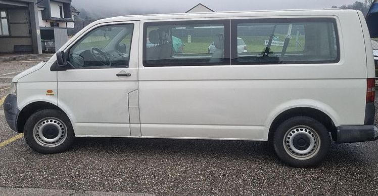 Zunanja slika - VW Transporter - 2.5 TDI   8+1 - 6