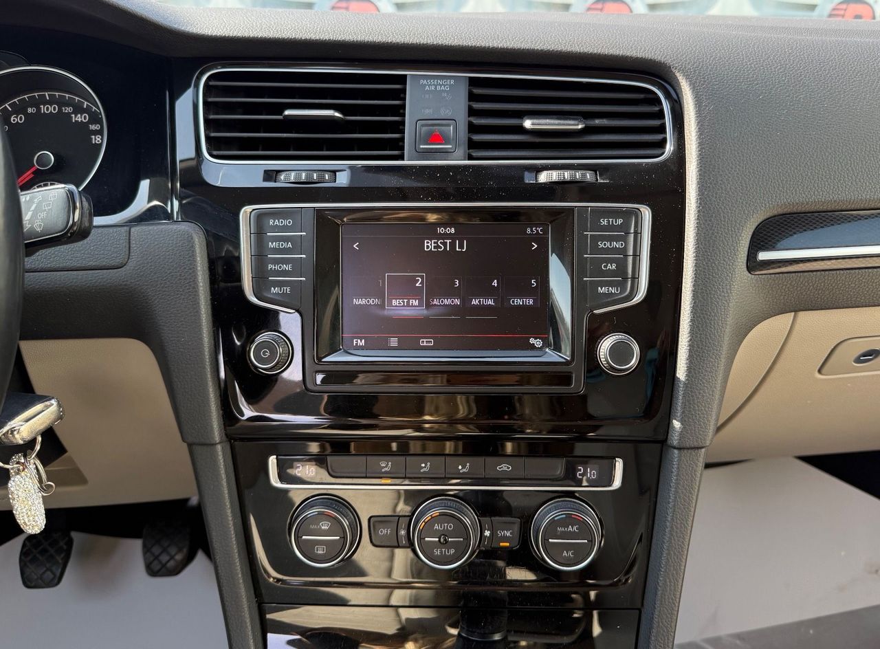 Zunanja slika - VW Golf - 1.6 TDI BlueMotion Tech Comfort.77kW - 13